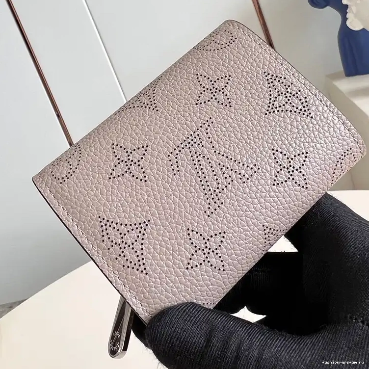 Fashionrepsfam ru Gucci 2407YA0009 Bags 0730